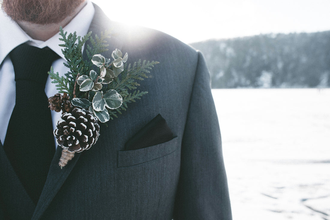 Perfect Flowers for a Winter Wedding